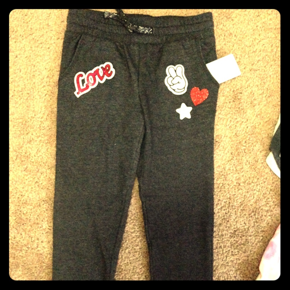 Sweatpant Joggers with embroidered patches